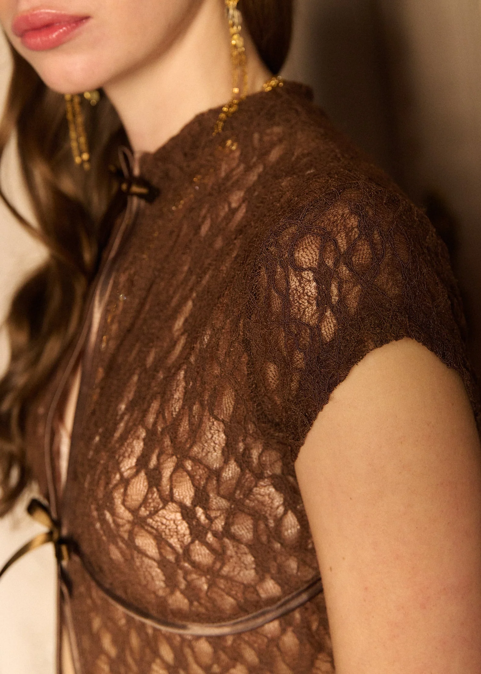 HANA BROWN VINTAGE BLOUSE - Image 5