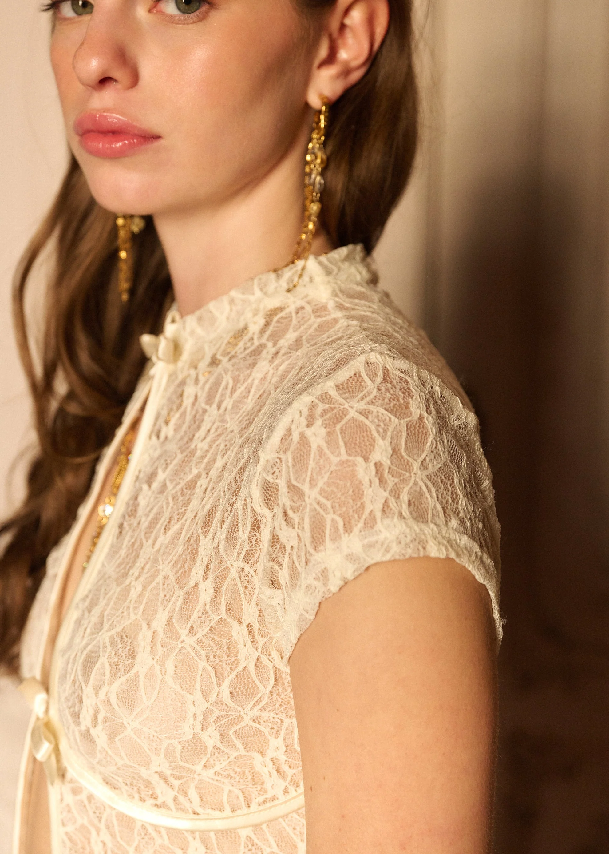 HANA WHITE VINTAGE BLOUSE - Image 6