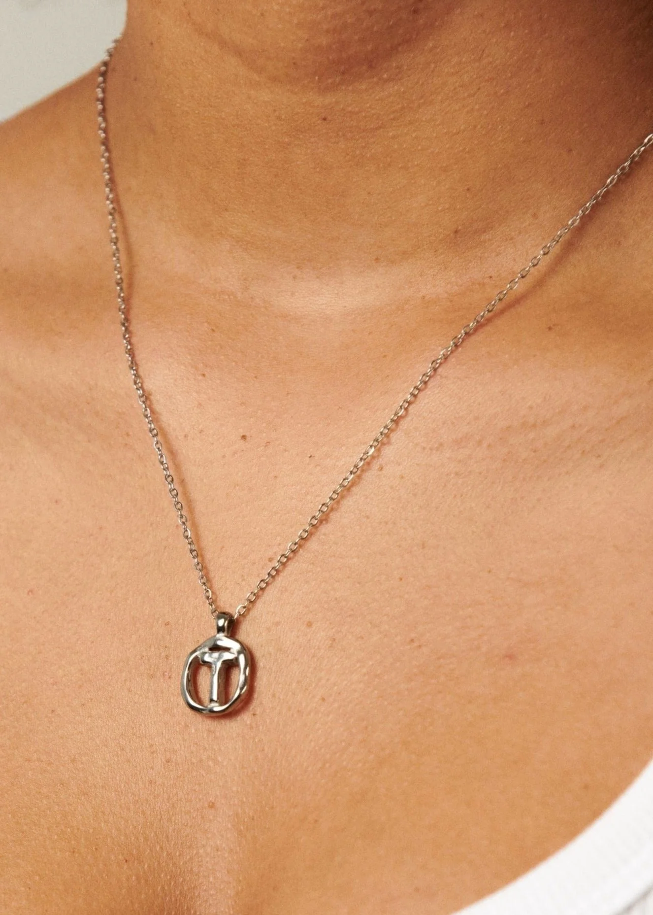 T / PLATA - THE IDENTITY - Image 2